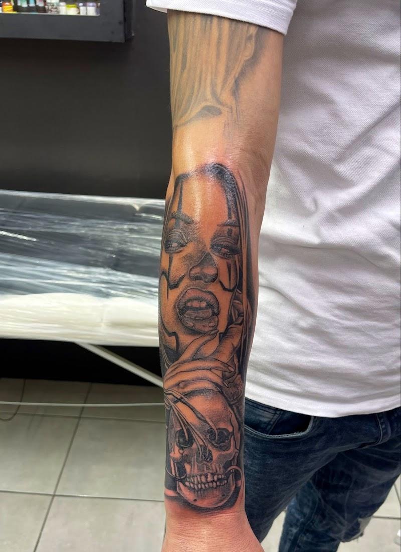 Betrue Ink Tattoo Body Piercing - Main Photo